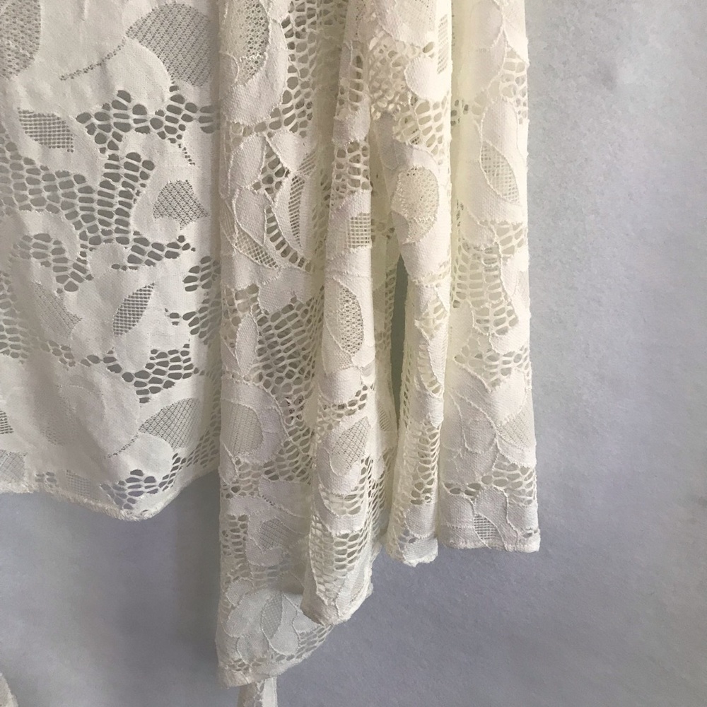 Sheer Lace Open-Front Shrug - Cream - Picture 6 of 7